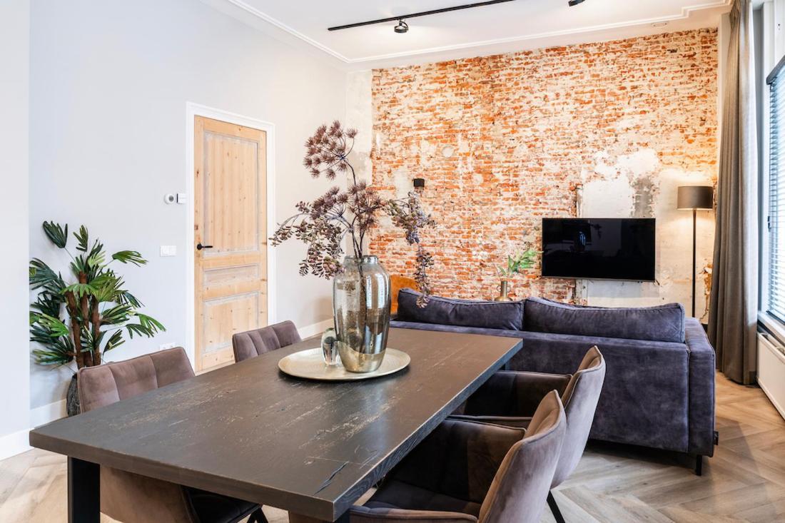 Xxl Loft With Bath Located Stadsvilla Tilburg Exterior foto